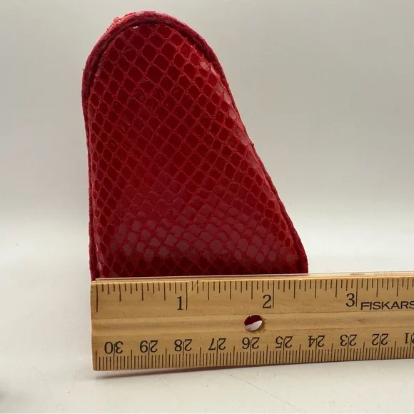 Michael Kors Red Snakeskin Estée Lauder Cosmetic Case MK Pull Limited Edition - Picture 10 of 10